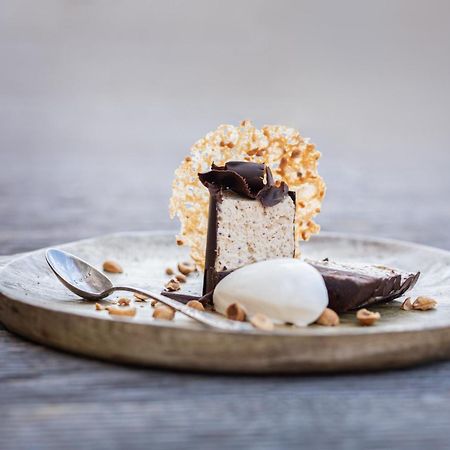 Le Chalet Blanc Hotel & Spa Montgenevre Bagian luar foto