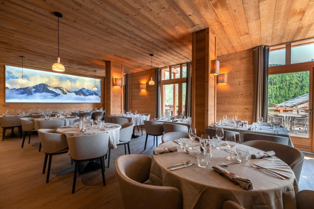 Le Chalet Blanc Hotel & Spa Montgenevre Bagian luar foto