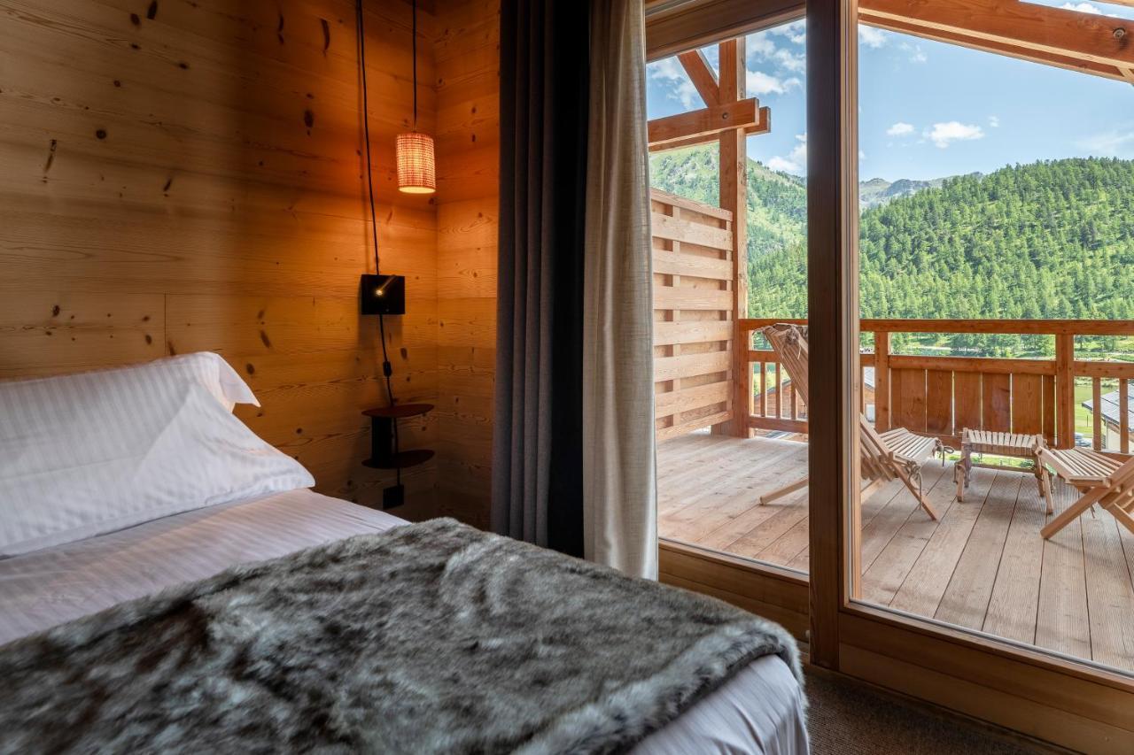 Le Chalet Blanc Hotel & Spa Montgenevre Bagian luar foto