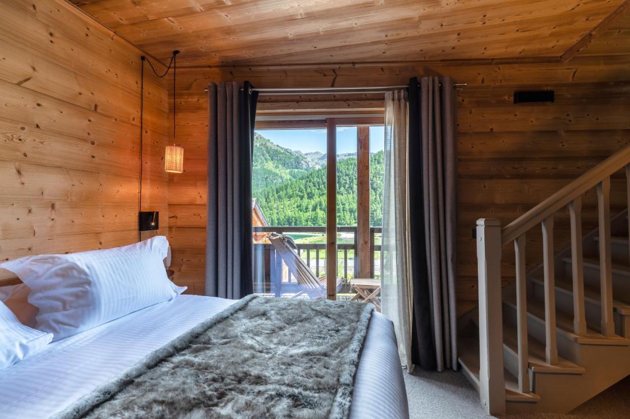 Le Chalet Blanc Hotel & Spa Montgenevre Bagian luar foto