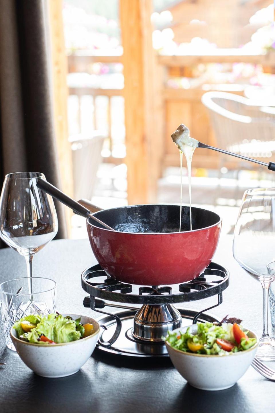 Le Chalet Blanc Hotel & Spa Montgenevre Bagian luar foto